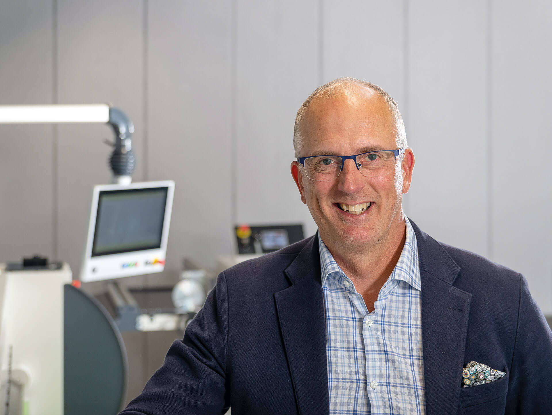 Petter Hjelmqvist (Geschäftsführer der CIDAN Machinery Group) freut sich über die gelungene Übernahme und Integration der Thalmann Maschinenbau AG.
